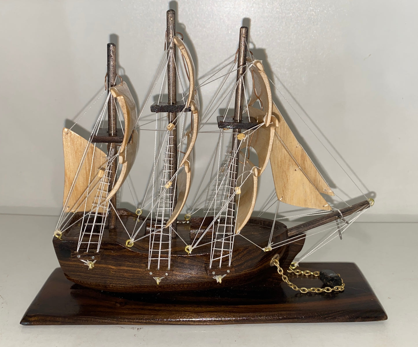 HMS Bounty Model Replica - Tau Wood
