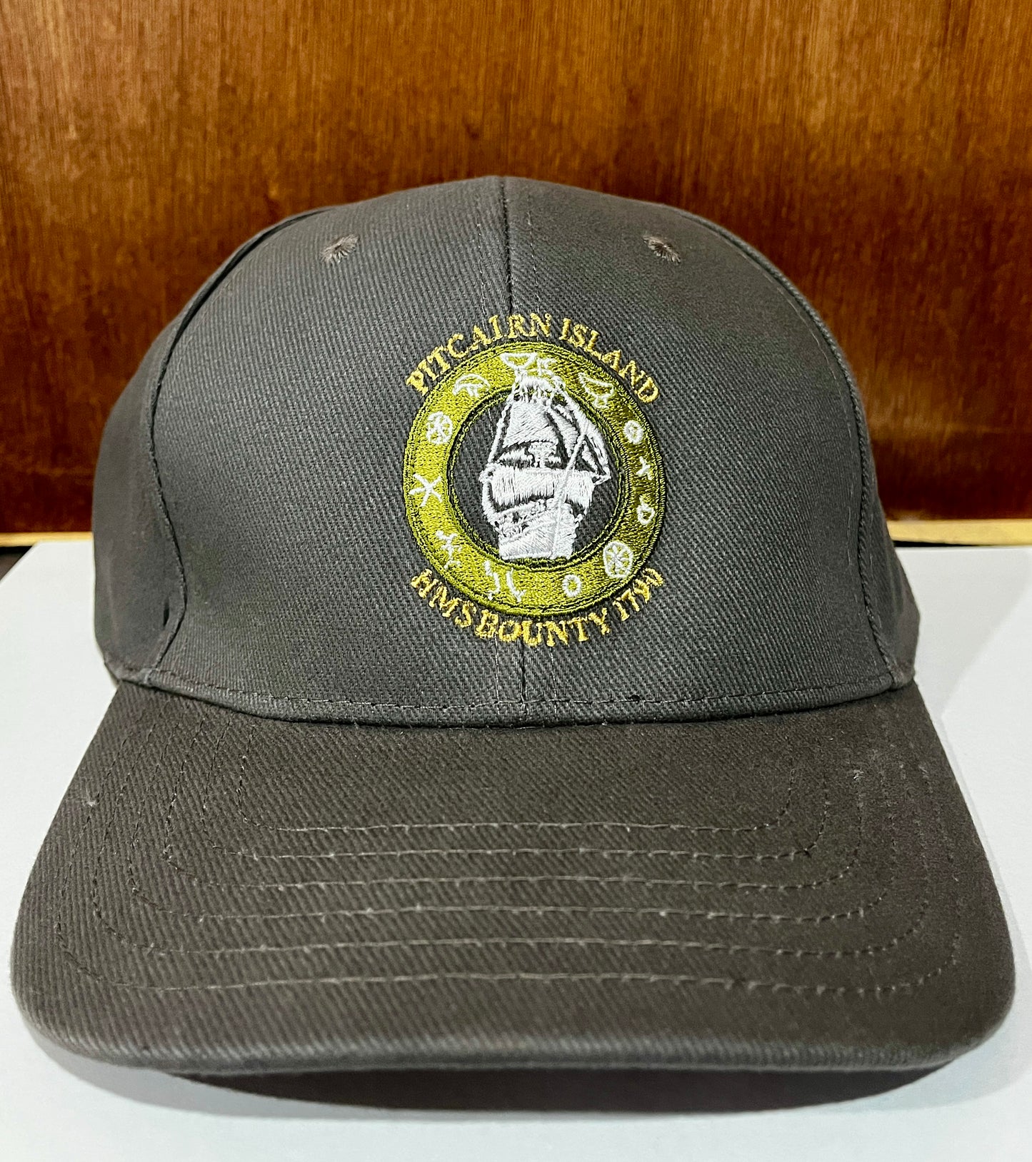 Caps Embroided Bounty & Petroglyphs